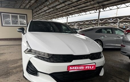 KIA K5, 2021 год, 2 500 000 рублей, 8 фотография