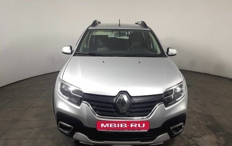 Renault Sandero II рестайлинг, 2019 год, 1 300 000 рублей, 2 фотография