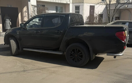 Mitsubishi L200 IV рестайлинг, 2014 год, 1 400 000 рублей, 3 фотография