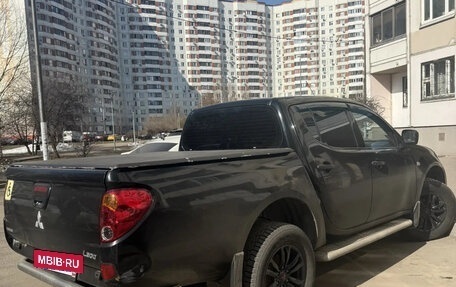 Mitsubishi L200 IV рестайлинг, 2014 год, 1 400 000 рублей, 5 фотография