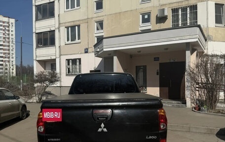 Mitsubishi L200 IV рестайлинг, 2014 год, 1 400 000 рублей, 4 фотография