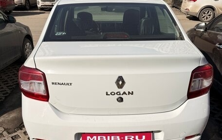 Renault Logan II, 2018 год, 595 000 рублей, 3 фотография