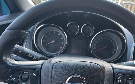 Opel Astra J, 2011 год, 580 000 рублей, 17 фотография