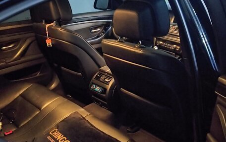 BMW 5 серия, 2010 год, 1 350 000 рублей, 3 фотография