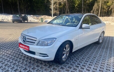 Mercedes-Benz C-Класс, 2010 год, 1 200 000 рублей, 1 фотография