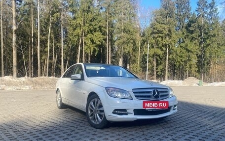 Mercedes-Benz C-Класс, 2010 год, 1 200 000 рублей, 2 фотография