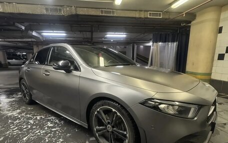 Mercedes-Benz A-Класс, 2019 год, 3 600 000 рублей, 2 фотография