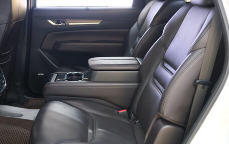 Mazda CX-8, 2019 год, 3 319 000 рублей, 23 фотография