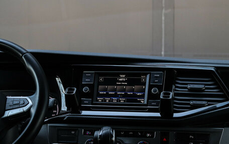 Volkswagen Caravelle T6 рестайлинг, 2021 год, 4 950 000 рублей, 12 фотография