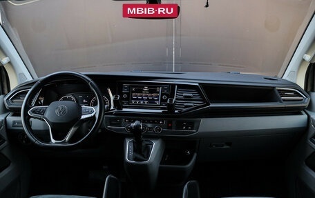 Volkswagen Caravelle T6 рестайлинг, 2021 год, 4 950 000 рублей, 11 фотография