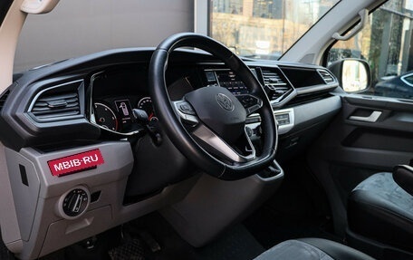 Volkswagen Caravelle T6 рестайлинг, 2021 год, 4 950 000 рублей, 14 фотография