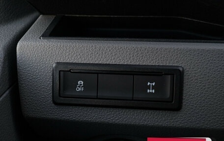 Volkswagen Caravelle T6 рестайлинг, 2021 год, 4 950 000 рублей, 21 фотография