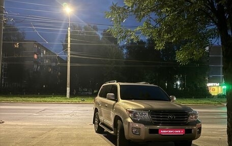 Toyota Land Cruiser 200, 2008 год, 3 000 000 рублей, 12 фотография