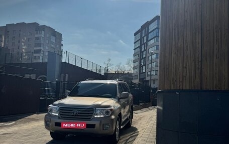 Toyota Land Cruiser 200, 2008 год, 3 000 000 рублей, 4 фотография