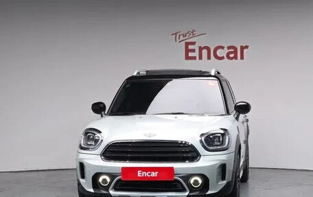 MINI Countryman II (F60), 2022 год, 2 750 000 рублей, 3 фотография