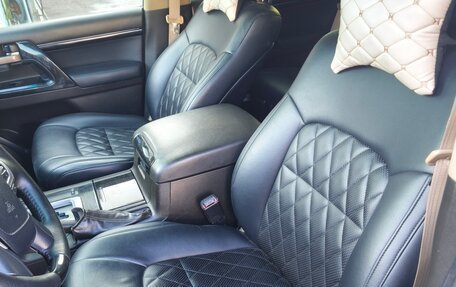 Toyota Land Cruiser 200, 2008 год, 2 090 000 рублей, 9 фотография