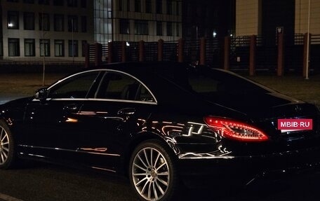 Mercedes-Benz CLS, 2015 год, 2 650 000 рублей, 5 фотография