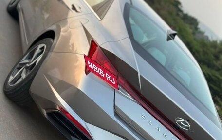 Hyundai Elantra, 2022 год, 1 720 000 рублей, 6 фотография