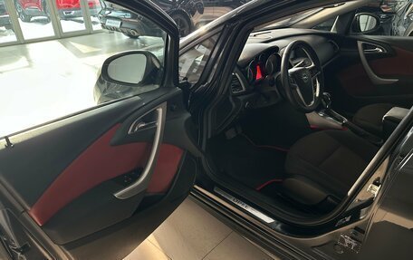 Opel Astra J, 2011 год, 684 000 рублей, 12 фотография