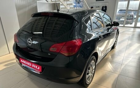 Opel Astra J, 2011 год, 684 000 рублей, 10 фотография