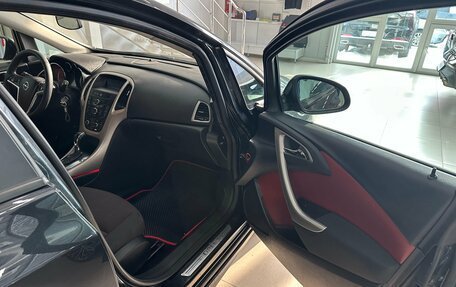 Opel Astra J, 2011 год, 684 000 рублей, 26 фотография