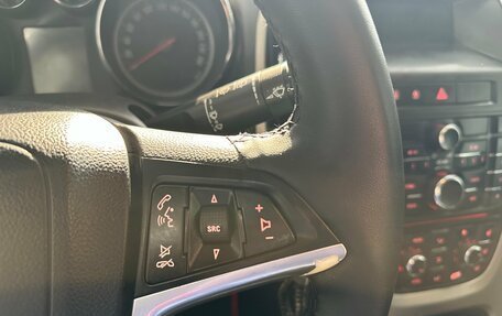 Opel Astra J, 2011 год, 684 000 рублей, 17 фотография