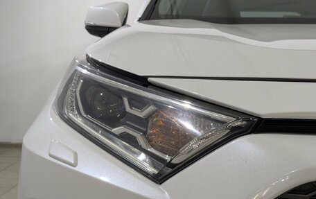 Toyota RAV4, 2022 год, 4 400 000 рублей, 9 фотография