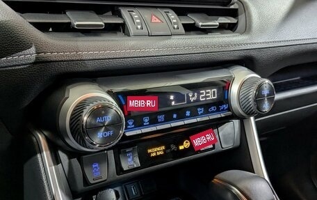 Toyota RAV4, 2022 год, 4 400 000 рублей, 19 фотография