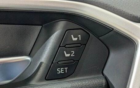 Toyota RAV4, 2022 год, 4 400 000 рублей, 22 фотография