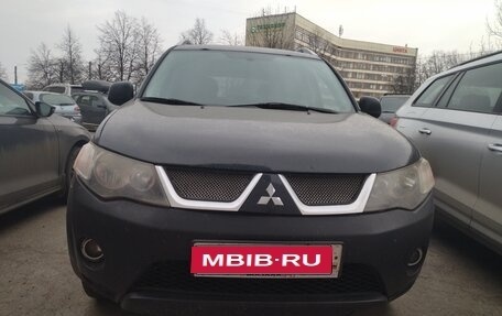 Mitsubishi Outlander III рестайлинг 3, 2008 год, 770 000 рублей, 1 фотография