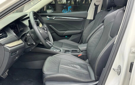 Skoda Octavia IV, 2022 год, 2 165 000 рублей, 15 фотография