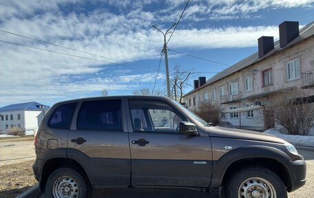Chevrolet Niva I рестайлинг, 2012 год, 450 000 рублей, 3 фотография