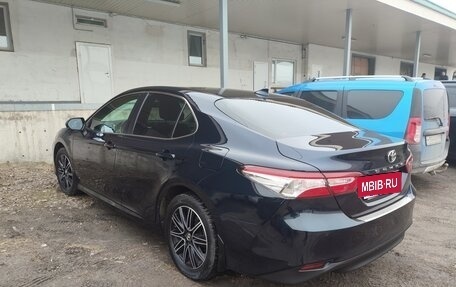 Toyota Camry, 2020 год, 2 580 000 рублей, 2 фотография