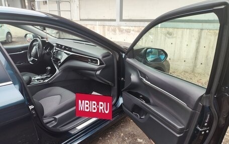 Toyota Camry, 2020 год, 2 580 000 рублей, 8 фотография