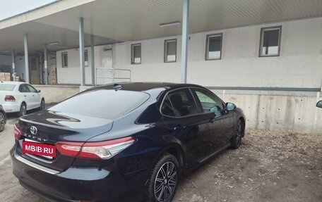 Toyota Camry, 2020 год, 2 580 000 рублей, 3 фотография