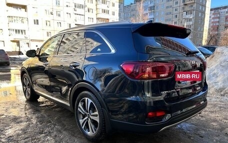 KIA Sorento III Prime рестайлинг, 2018 год, 3 090 000 рублей, 4 фотография
