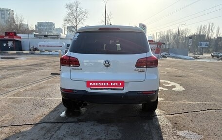 Volkswagen Tiguan I, 2016 год, 2 100 000 рублей, 4 фотография