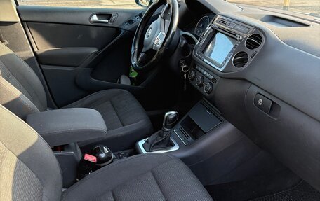 Volkswagen Tiguan I, 2016 год, 2 100 000 рублей, 10 фотография