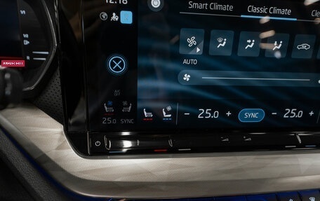 Skoda Octavia IV, 2023 год, 2 980 000 рублей, 22 фотография