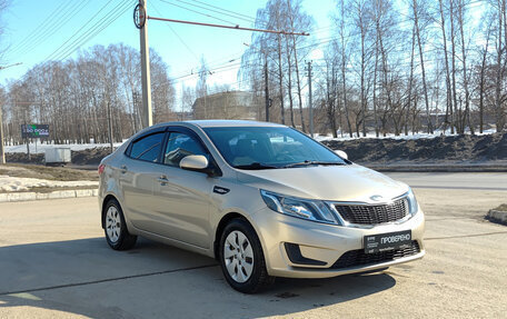 KIA Rio III рестайлинг, 2011 год, 660 000 рублей, 3 фотография