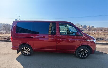 Volkswagen Caravelle T6 рестайлинг, 2020 год, 4 150 000 рублей, 3 фотография