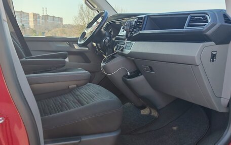 Volkswagen Caravelle T6 рестайлинг, 2020 год, 4 150 000 рублей, 8 фотография