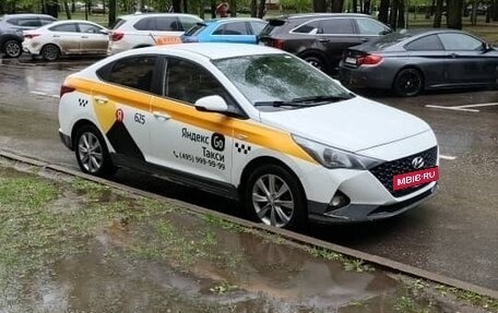 Hyundai Solaris II рестайлинг, 2020 год, 850 000 рублей, 10 фотография