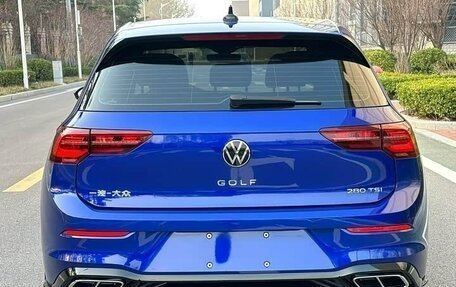 Volkswagen Golf VIII, 2022 год, 2 125 000 рублей, 6 фотография