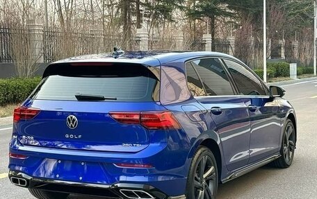 Volkswagen Golf VIII, 2022 год, 2 125 000 рублей, 5 фотография