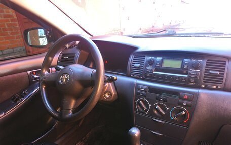 Toyota Corolla, 2005 год, 500 000 рублей, 3 фотография