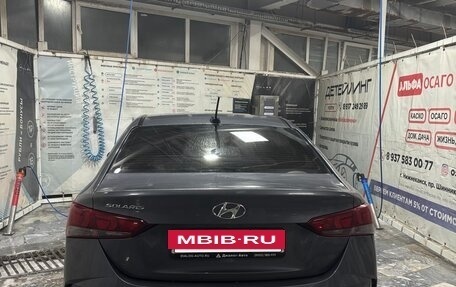 Hyundai Solaris II рестайлинг, 2021 год, 1 350 000 рублей, 2 фотография