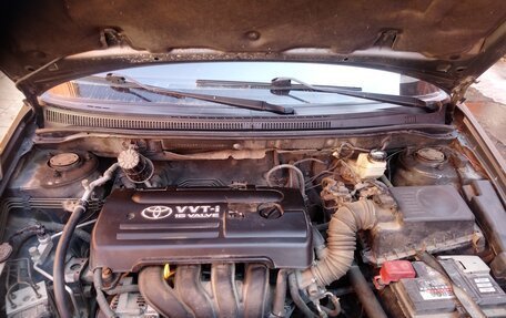 Toyota Corolla, 2005 год, 500 000 рублей, 13 фотография