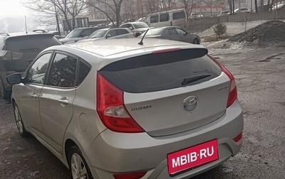 Hyundai Solaris II рестайлинг, 2011 год, 780 000 рублей, 1 фотография