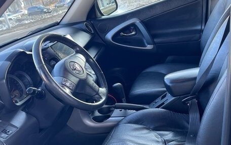 Toyota RAV4, 2006 год, 1 050 000 рублей, 6 фотография